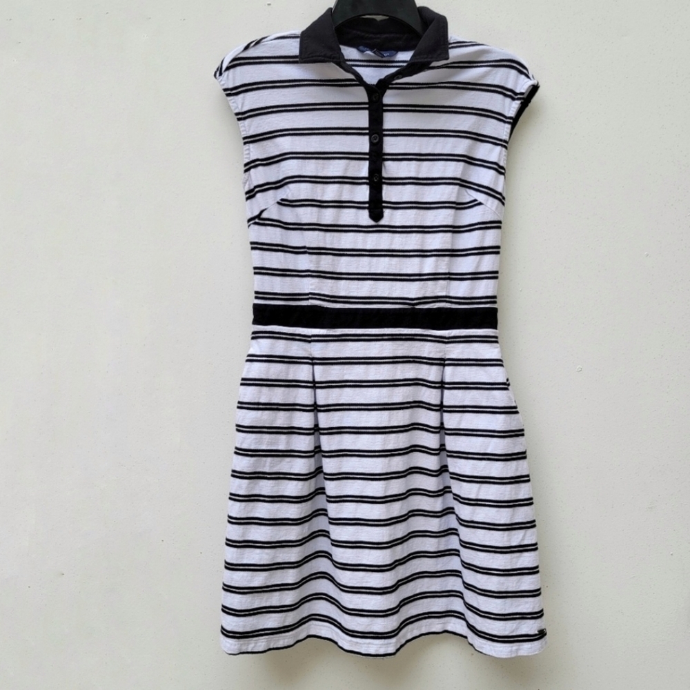 Tommy Hilfiger Black And White  Striped Summer 100% Cotton Jersey Dress Size 6
